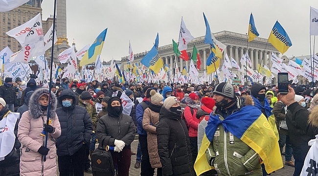 Ukrayna'daki eylemler 22'inci gününde de devam ediyor