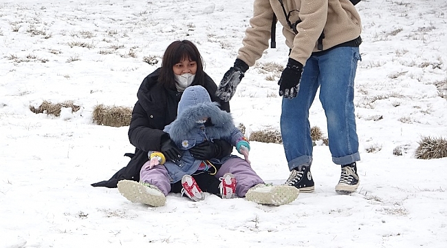 Uludağ'a gelen turistler hayran kaldı