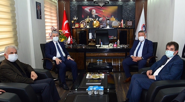 Vali Akın, "Esnaf, korona virüs tedbirlerine uyuyor"