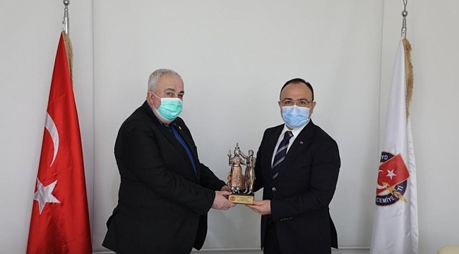 Vali Erkaya Yırık, Elazığ'ın gündemiyle ilgili açıklamalarda bulundu