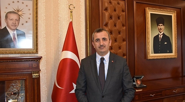 Vali Sezer, "İnsanlığın ortak paydası temel hak ve özgürlüklerdir"
