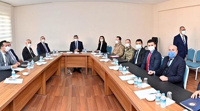 Vali Yılmaz: "Kurallarımız çok basit; maske, mesafe ve temizlik"