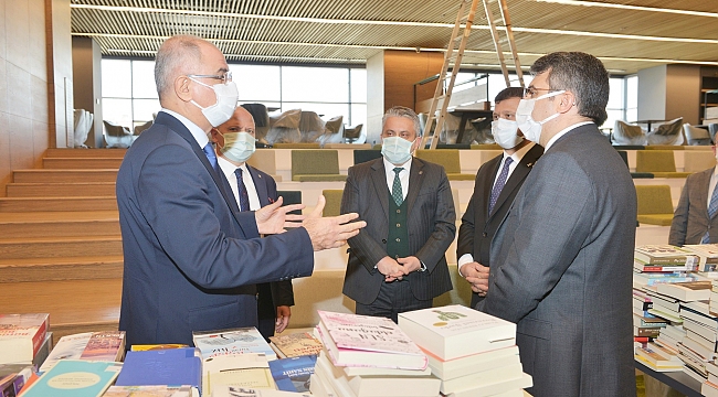 Yıldırım'ın uyumayan kütüphanesine tam not
