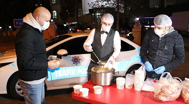 Yozgat Emniyetinden yılbaşı gecesi çorba ikramı