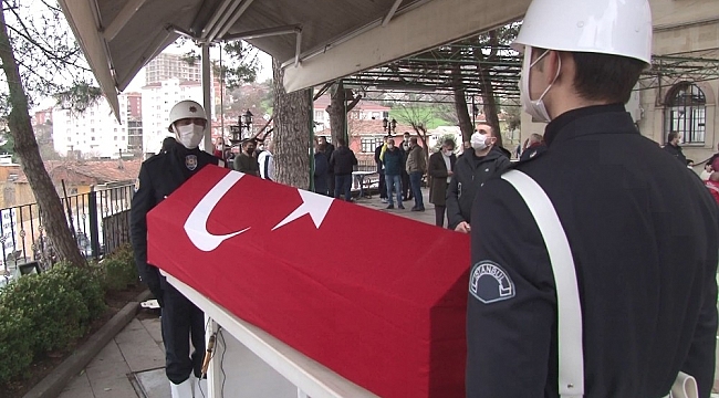 15 Temmuz Gazisi Nihat Şahin Pendik'te son yolculuğuna uğurlandı