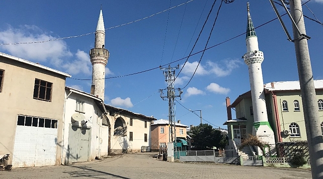 200 yıllık köy camisi restorasyon için ödenek bekliyor
