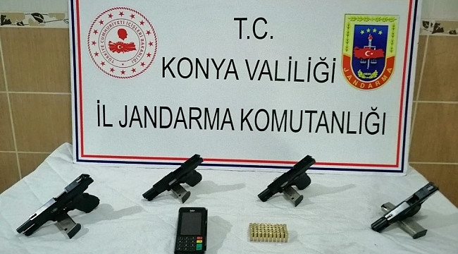 4 tabanca ve 50 mermiyle yakalandı