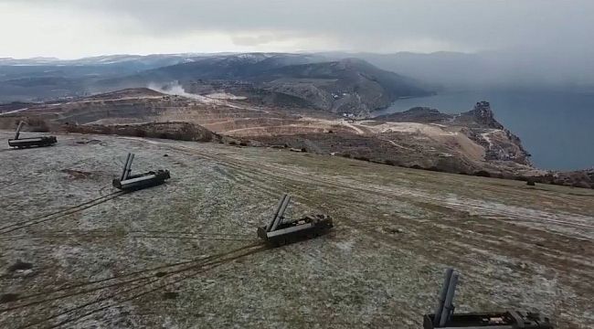 ABD savaş gemisi Karadeniz'de görevine başladı, Rusya Kırım'a süpersonik füzeler yerleştirdi