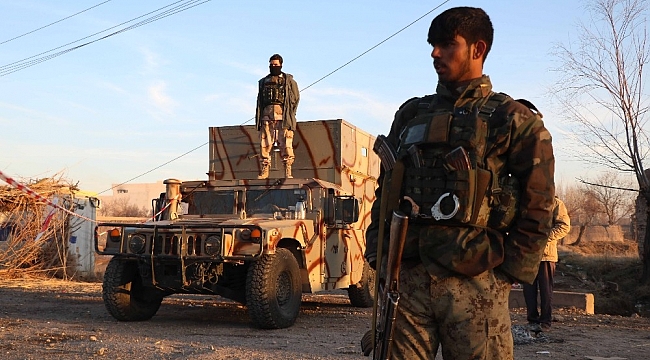 Afganistan'da askeri araca saldırı: 3 asker öldü