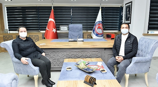 AK Parti Milletvekili Ök, DTO Başkanı Erdoğan'dan Denizli Teknik Tekstil Merkezi hakkında bilgi aldı