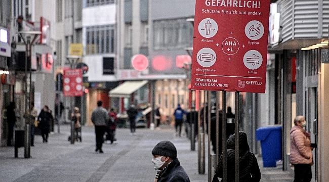 Almanya'da son 24 saatte korona virüsten 944 ölüm