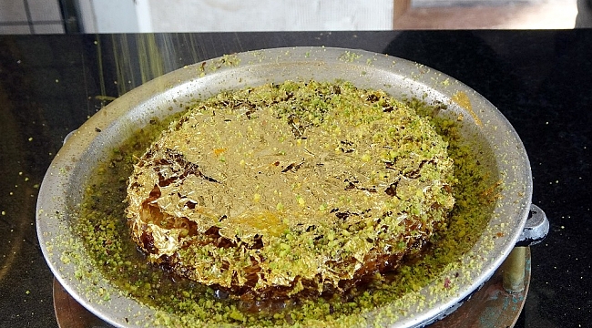 Altın kaplamalı künefe