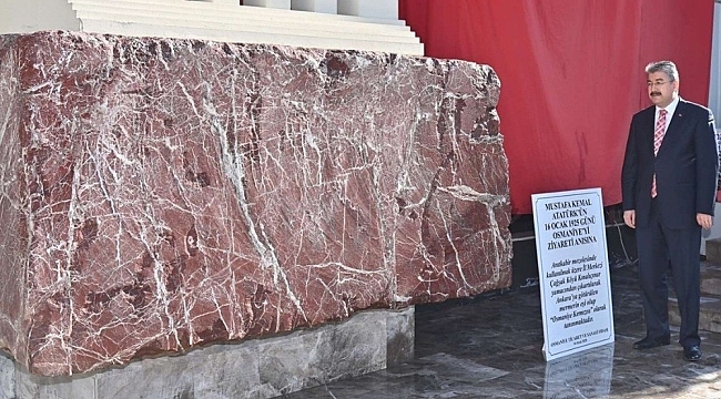 Anıtkabir Mozolesinde bulunan 'Osmaniye Kırmızısı' mermerin örneği sergilendi