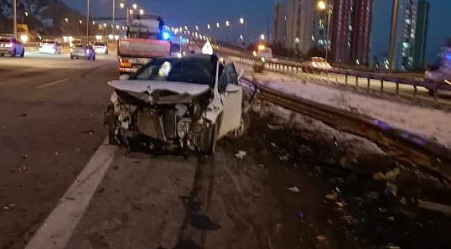 Ankara'da 2 ayrı trafik kazasıı: 3 yaralı