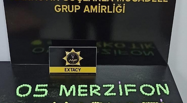 Aracından uyuşturucu çıkan şahıs gözaltına alındı