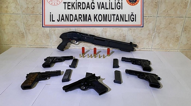 Araçtan cephane çıktı