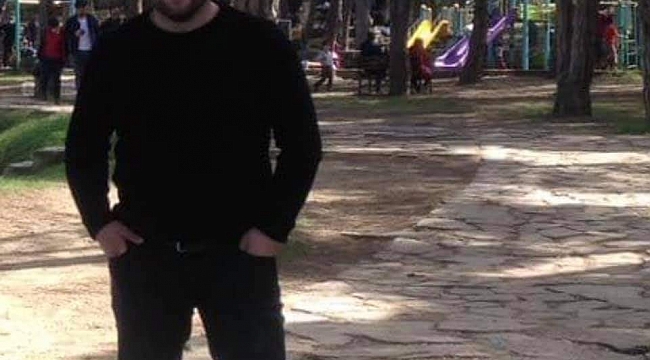 Artvin'de iş makinesi dereye düştü, operatör hayatını kaybetti