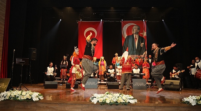 Atattürk'ün Gazi kente gelişi kutlandı
