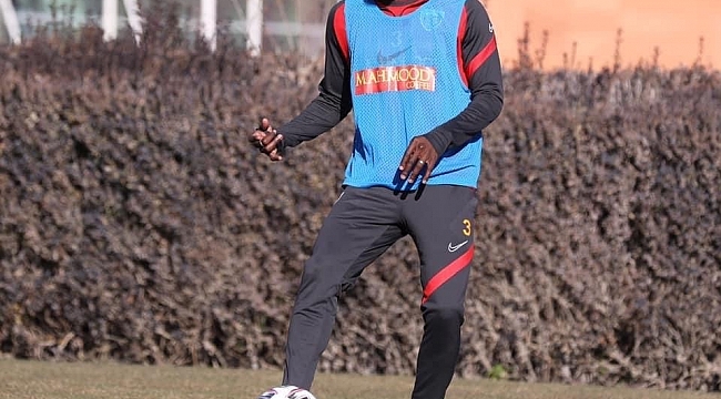 Attamah Beşiktaş maçında yok