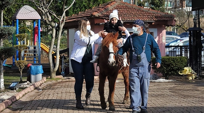 Avusturya'da 1 yıl beklediği özel eğitimi Türkiye'de 1 ayda aldı