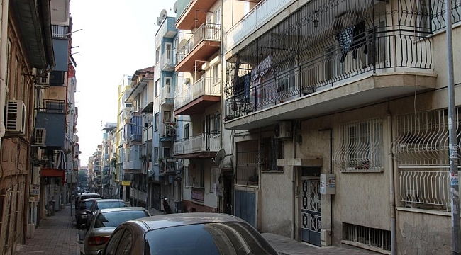 Aydın'da konut satışları yarı yarıya azaldı
