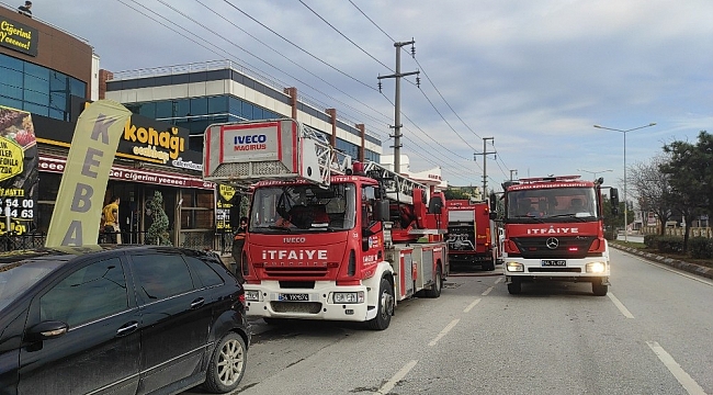Bacası yanan işletmeyi izinli itfaiye eri kül olmaktan kurtardı