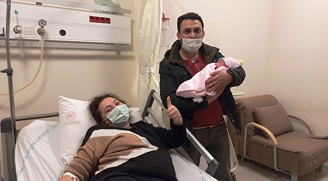 Bafra'da yılın ilk bebeği Nilay
