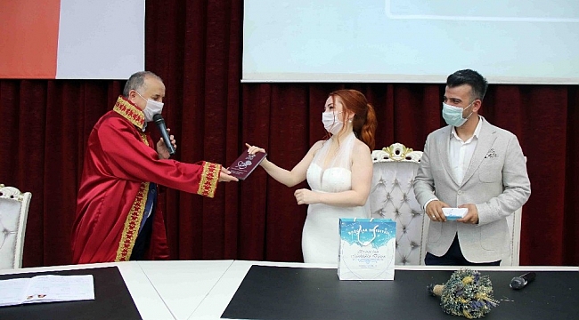 Bağcılar'da 2020 yılında 4 bin 450 nikah kıyıldı