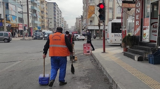 Bağlar'da temizlik seferberliği sürüyor