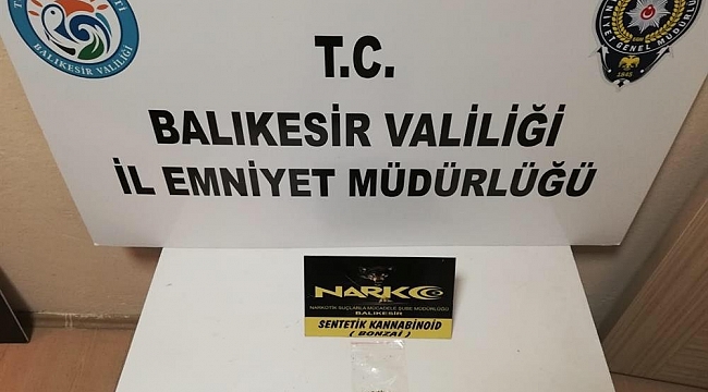 Balıkesir'de 8 uyuşturucu şüphelisi yakalandı