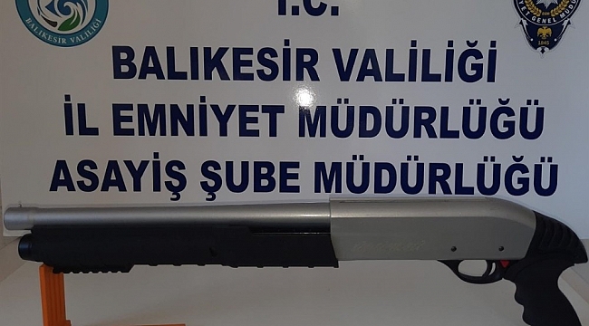 Balıkesir'de polis son 1 haftada aranan şahsı yakaladı