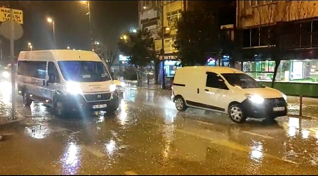 Bandırma'ya beklenen yağış geldi