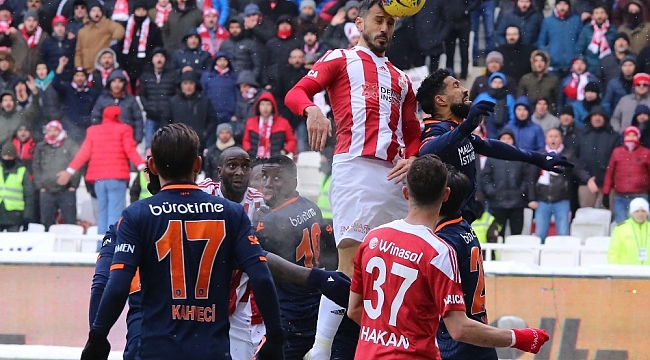 Başakşehir ile Sivasspor 25. randevuda