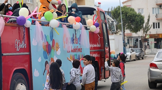 Başkan Atabay'dan Didimli miniklere sürpriz