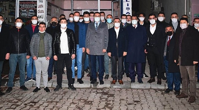 Başkan Gürkan Ak Partili gençlerle buluştu
