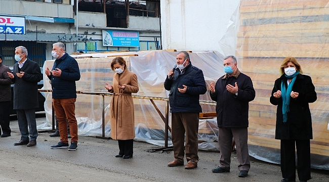 Başkan Köse haftaya esnaf duası ile başlamaya devam ediyor