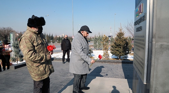 Başkan Yalçın, Bakü Katliamı Şehitleri'ni andı