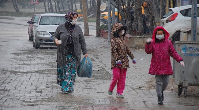 Beklenen kar yağışı Keşan'da başladı