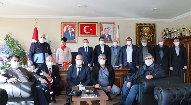 Belediye çalışanlarının toplu sözleşme sevinci