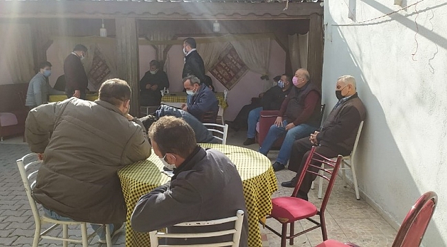 Berberdeki gizli kapıdan girilen lokalde kumar oynayanlara polis baskını