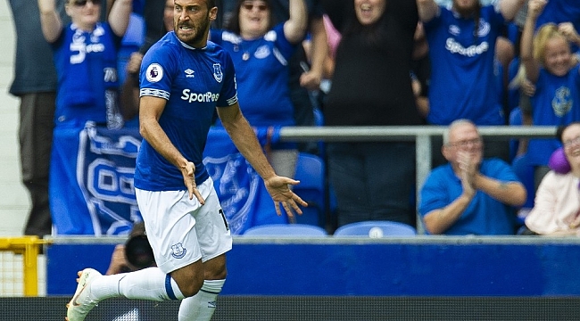Beşiktaş, Cenk Tosun transferinde mutlu sona ulaştı