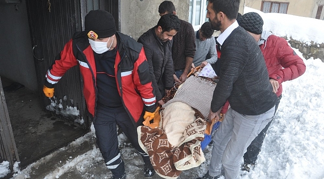 Beyaz teyze için tüm mahalleli seferber oldu