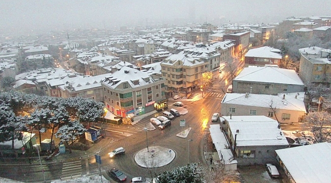 Beyaza bürünen İstanbul havadan görüntülendi