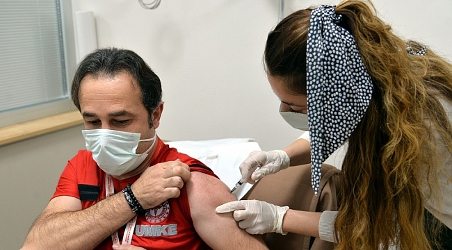 Bilecik'te 3 bin 843 kişiye CoronoVac aşısı yapıldı