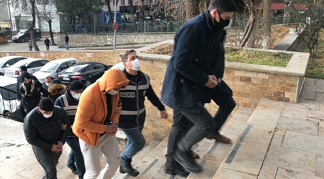 Bilecik'te düzenlenen fuhuş operasyonunda 8 kişi tutuklandı
