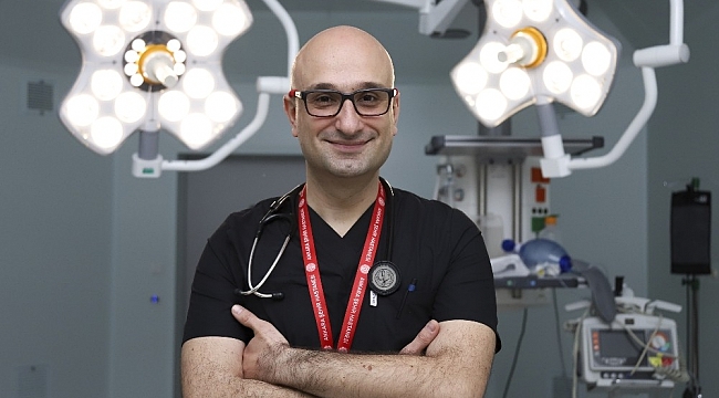 Bilim Kurulu Üyesi uyardı: "Bu maskelerin uçaklarda veya toplu alanlarda kullanılması uygun değil"