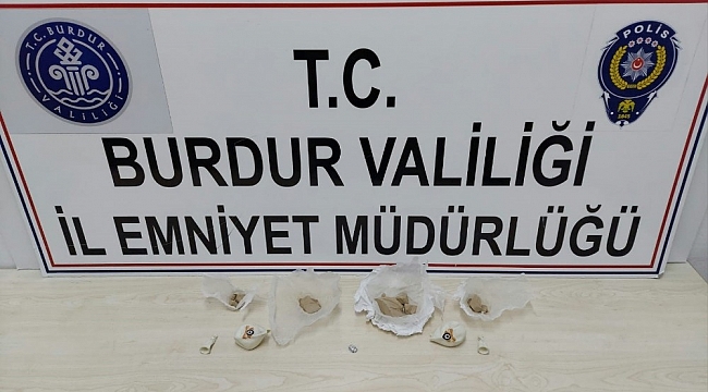 Burdur'da zehir tacirleri, uyuşturucuyu balonların içine sakladı