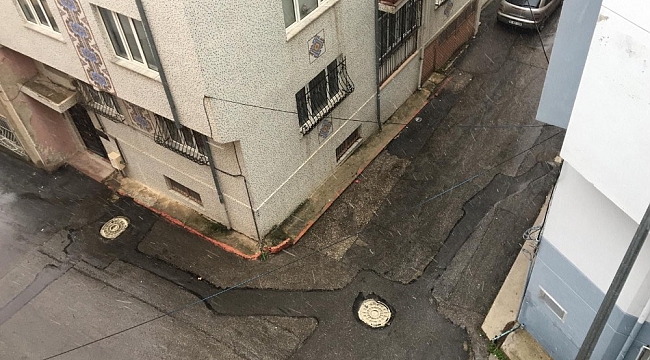 Bursa'da beklenen kar yağışı, şehir merkezinde başladı