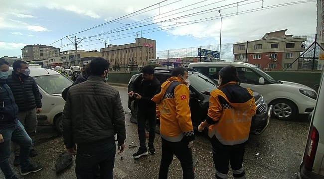 Bursa'da kısıtlamada polis uygulama noktasında faciadan dönüldü