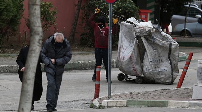Bursa'da lodos hayatı olumsuz etkiledi